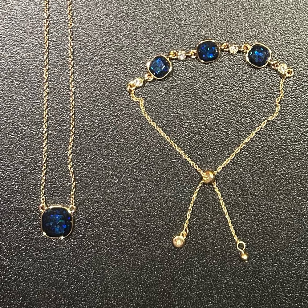 LC Lauren Conrad Gold Tone Emerald-Cut Pendant Necklace & Bracelet NWOT